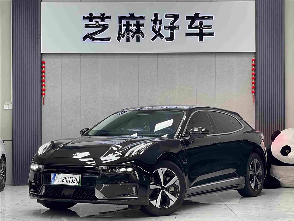 Zeekr 001