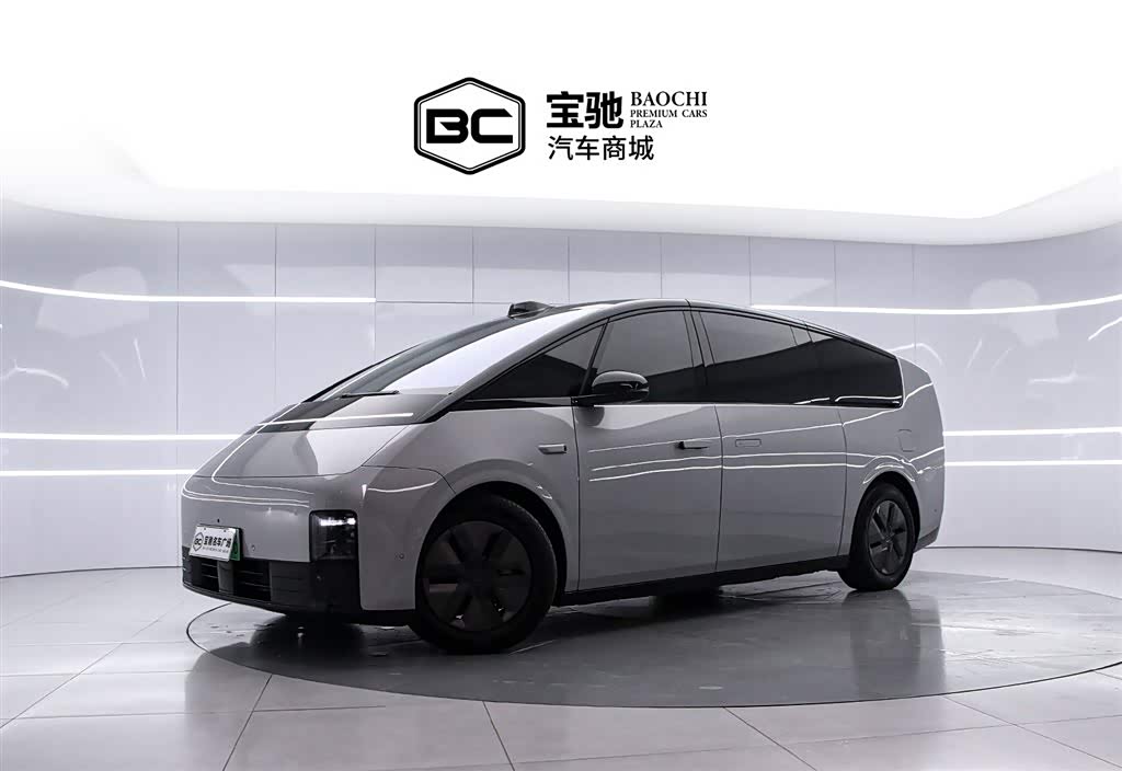 LiXiang MEGA