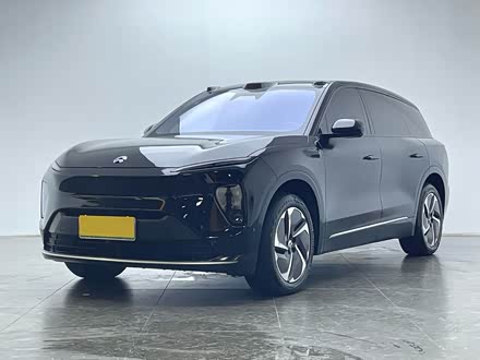 NIO ES8