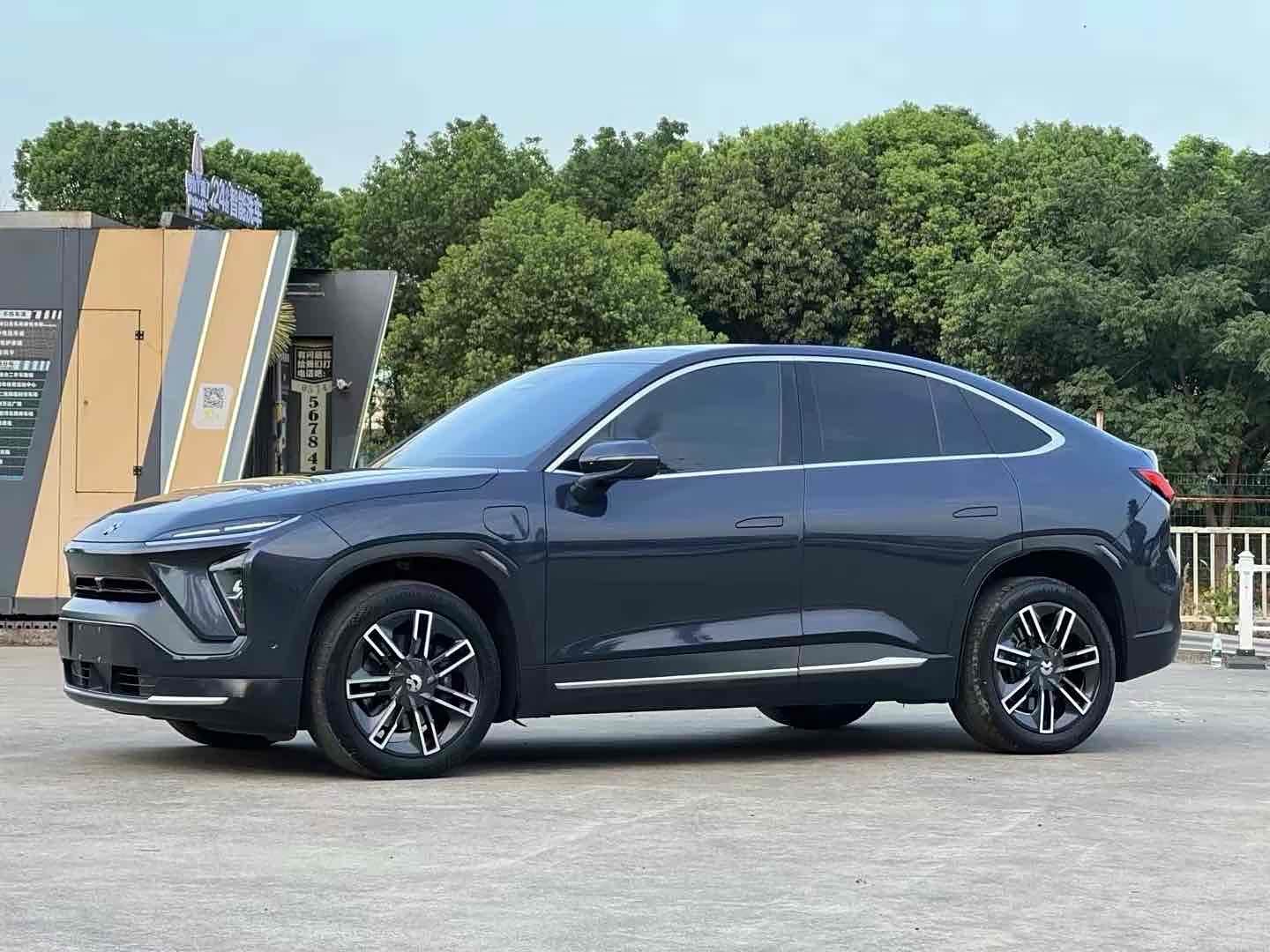 NIO EC6