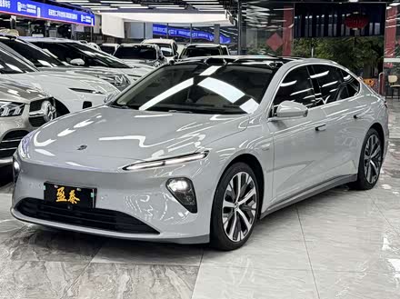 NIO ET7