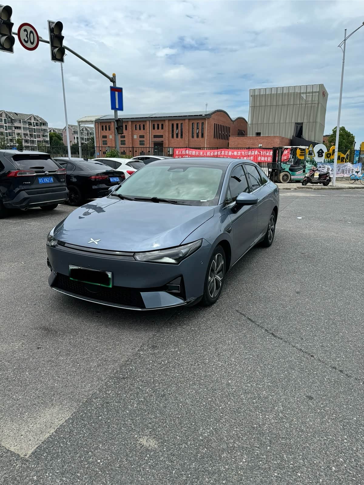 Xpeng P5