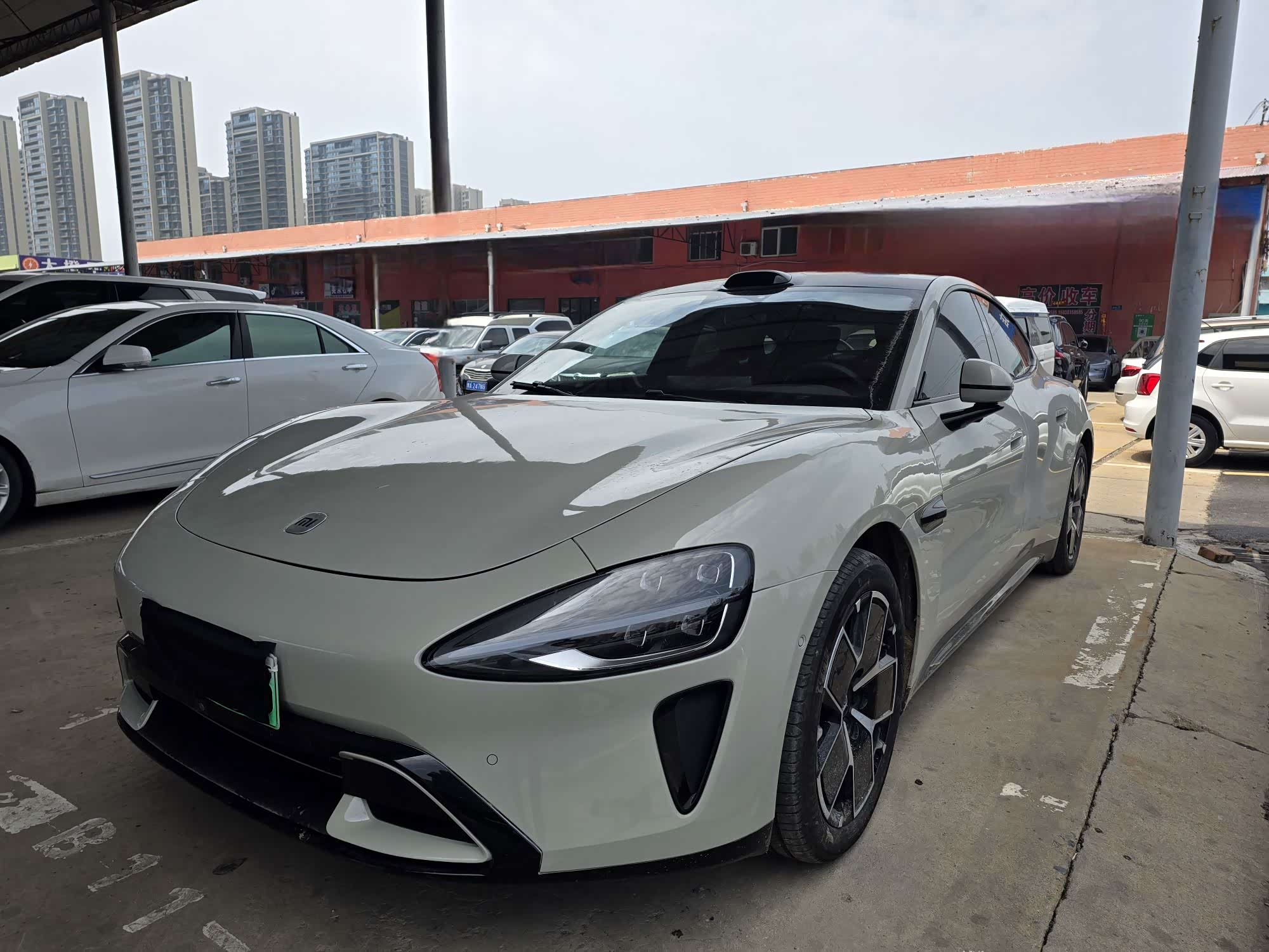 Xiaomi SU7