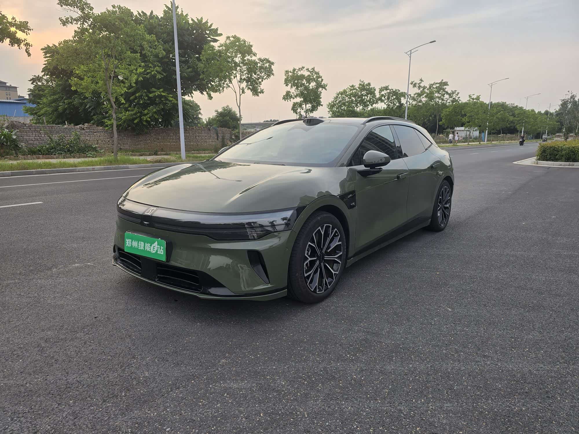 Zeekr 007GT