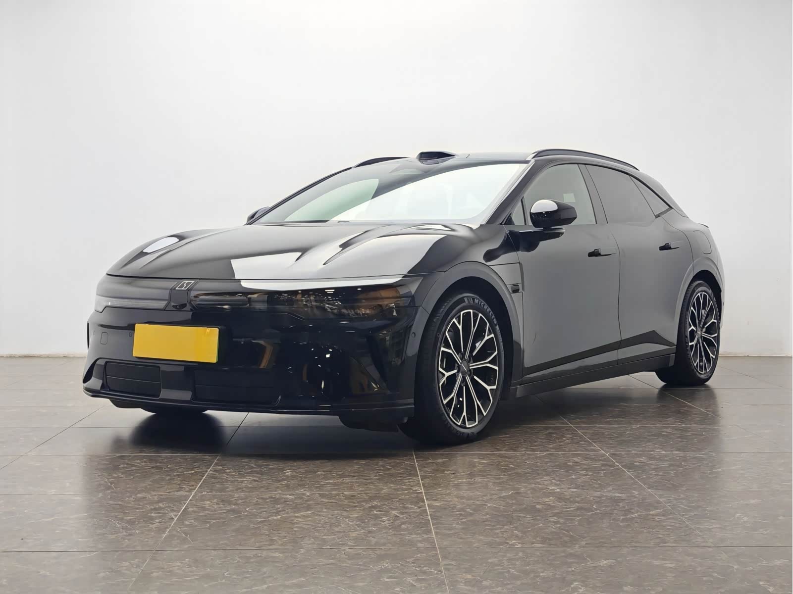Zeekr 007GT