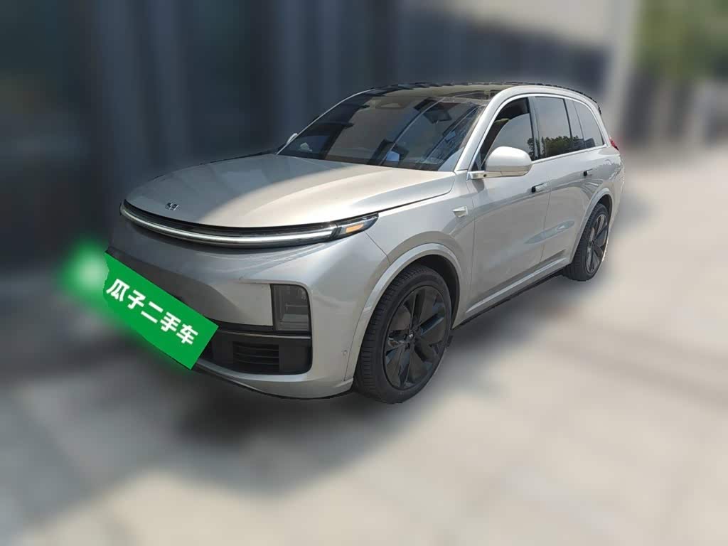 LiXiang L8