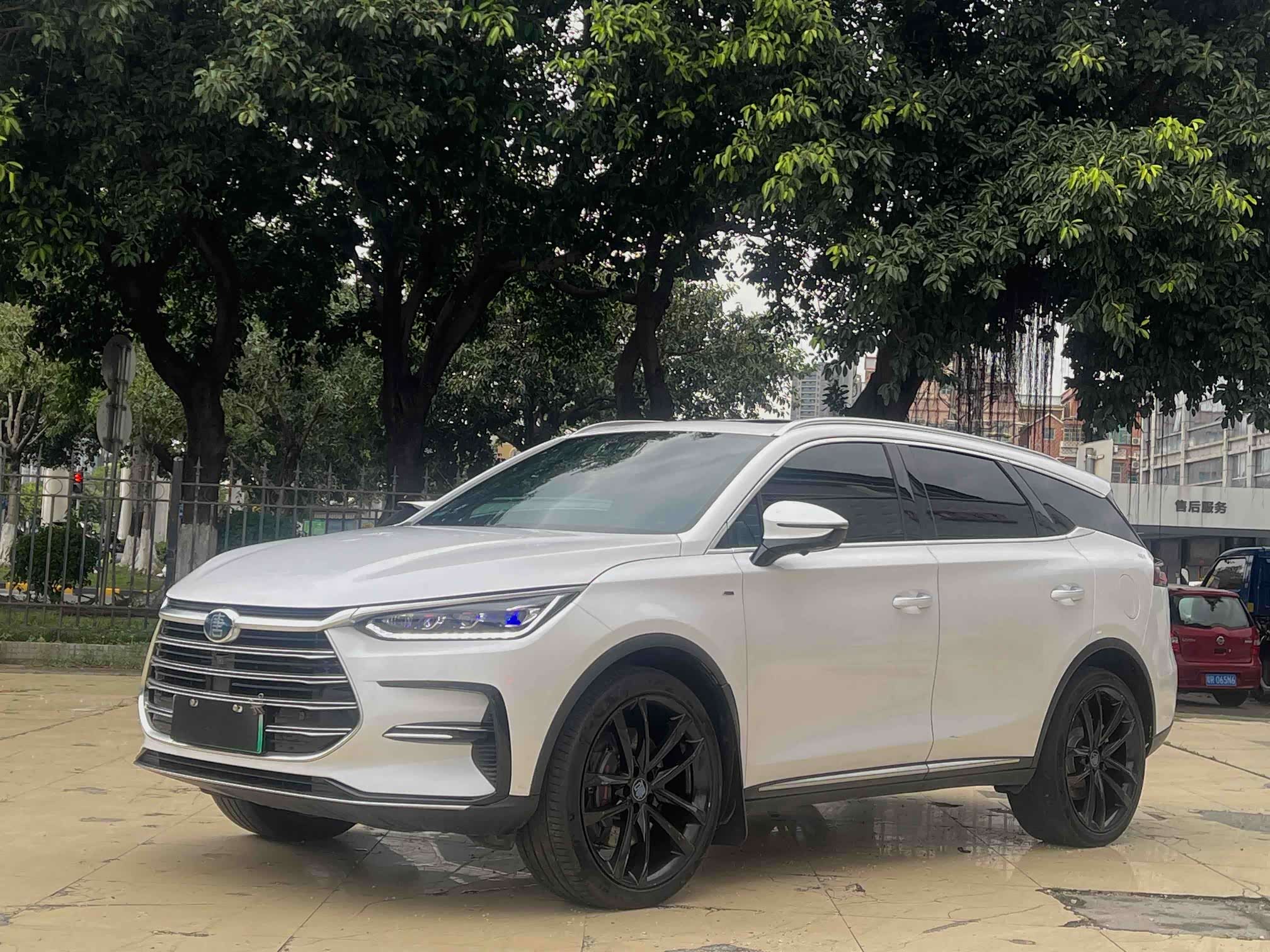 BYD Tang