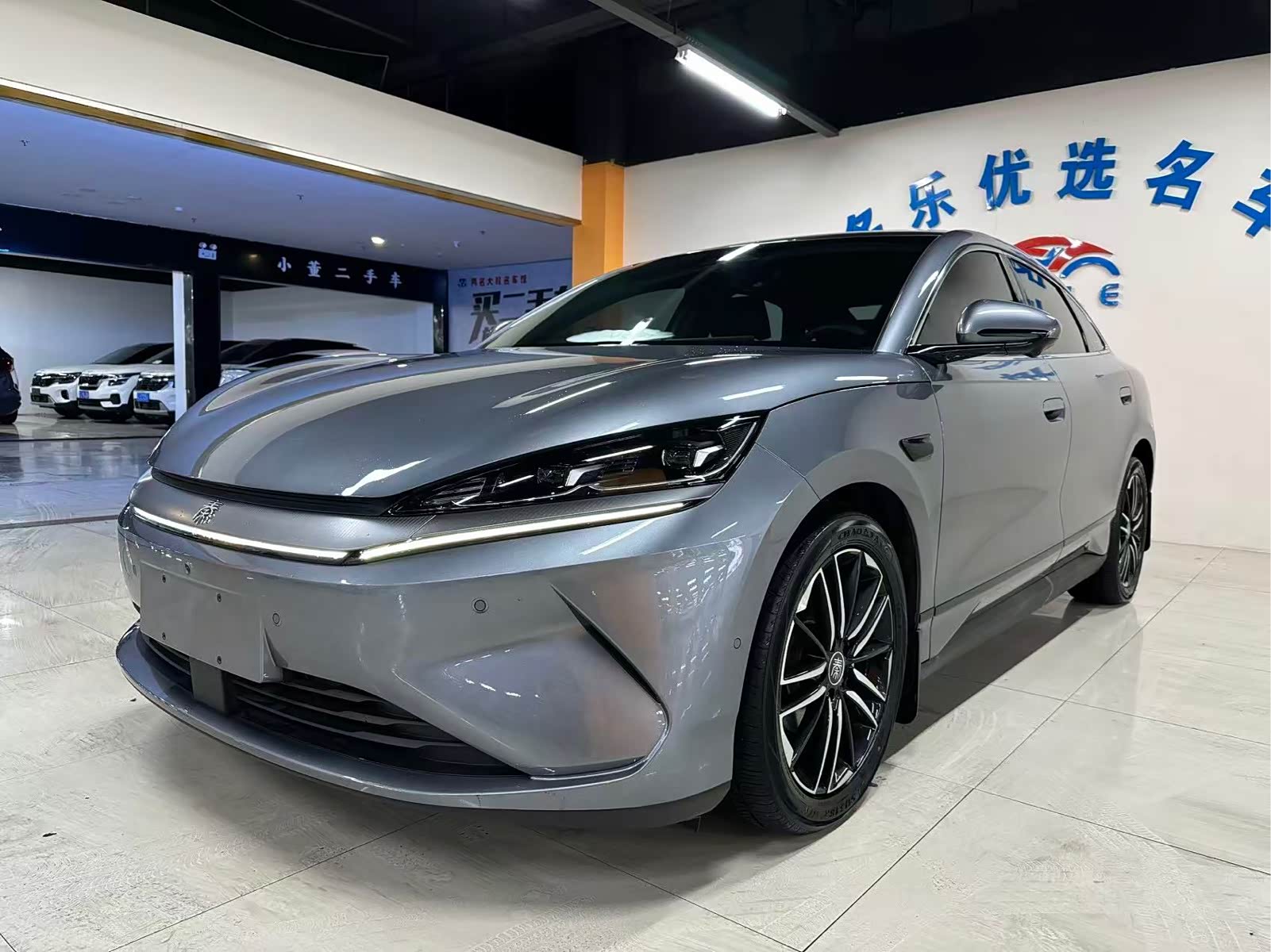 BYD Qin L