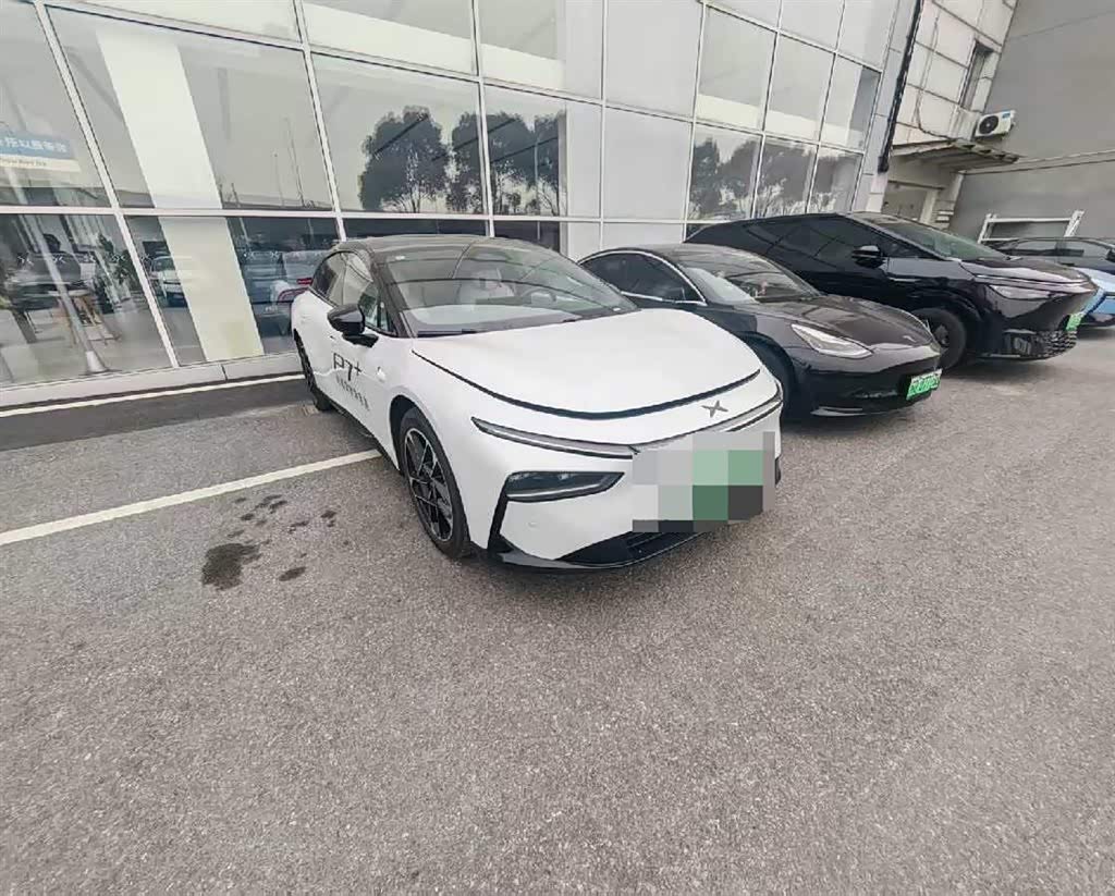 Xpeng P7+