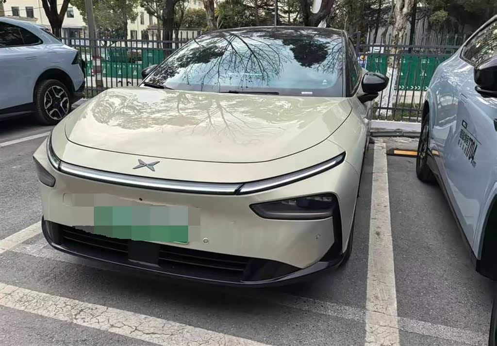 Xpeng P7+