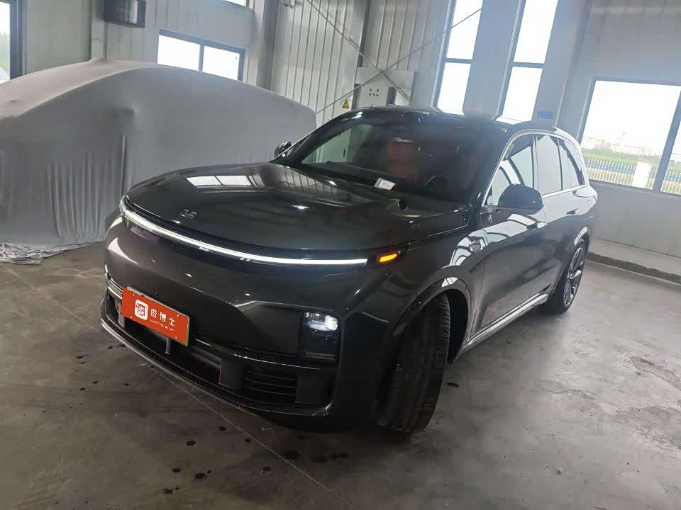LiXiang L8