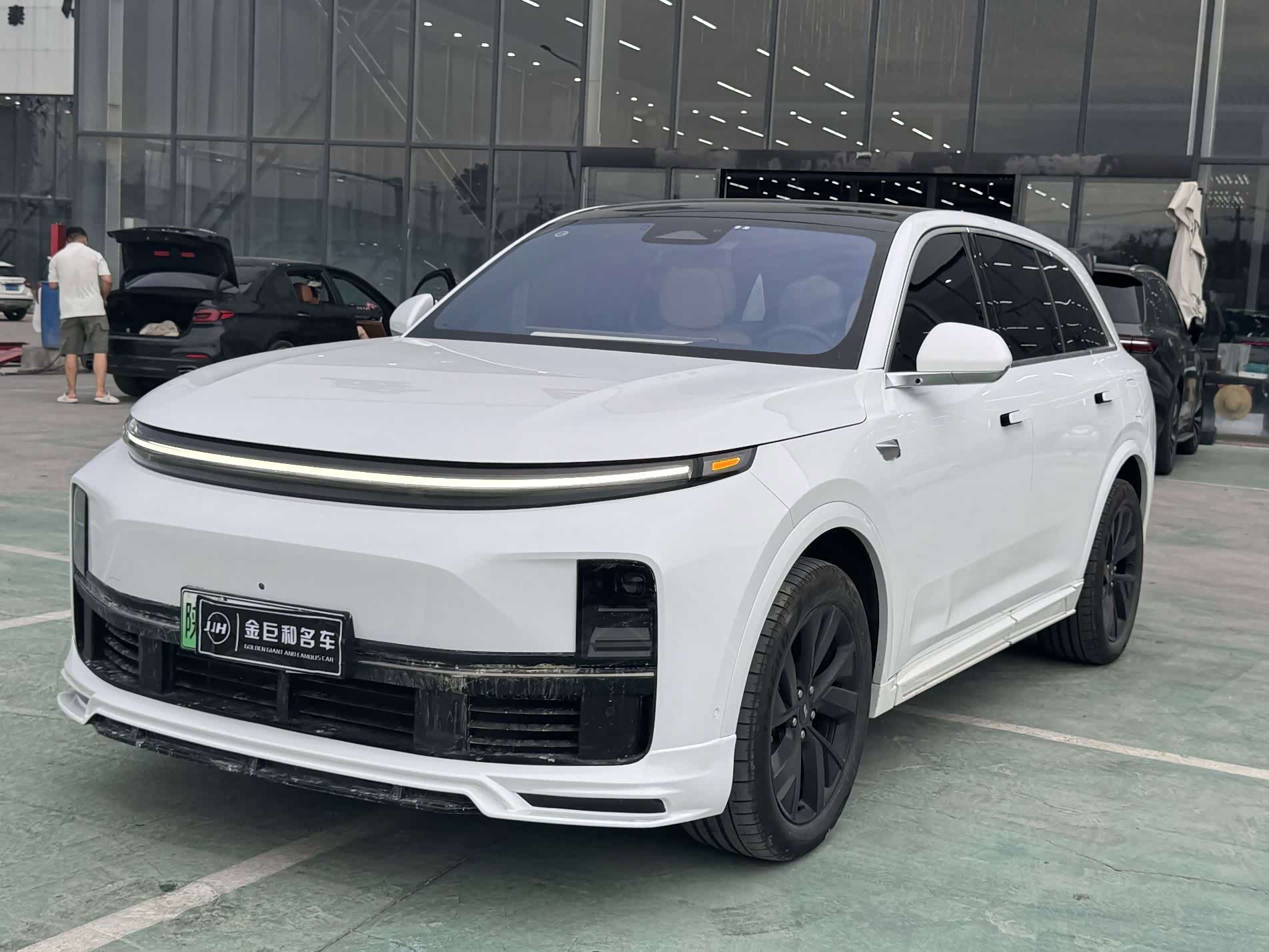 LiXiang L7