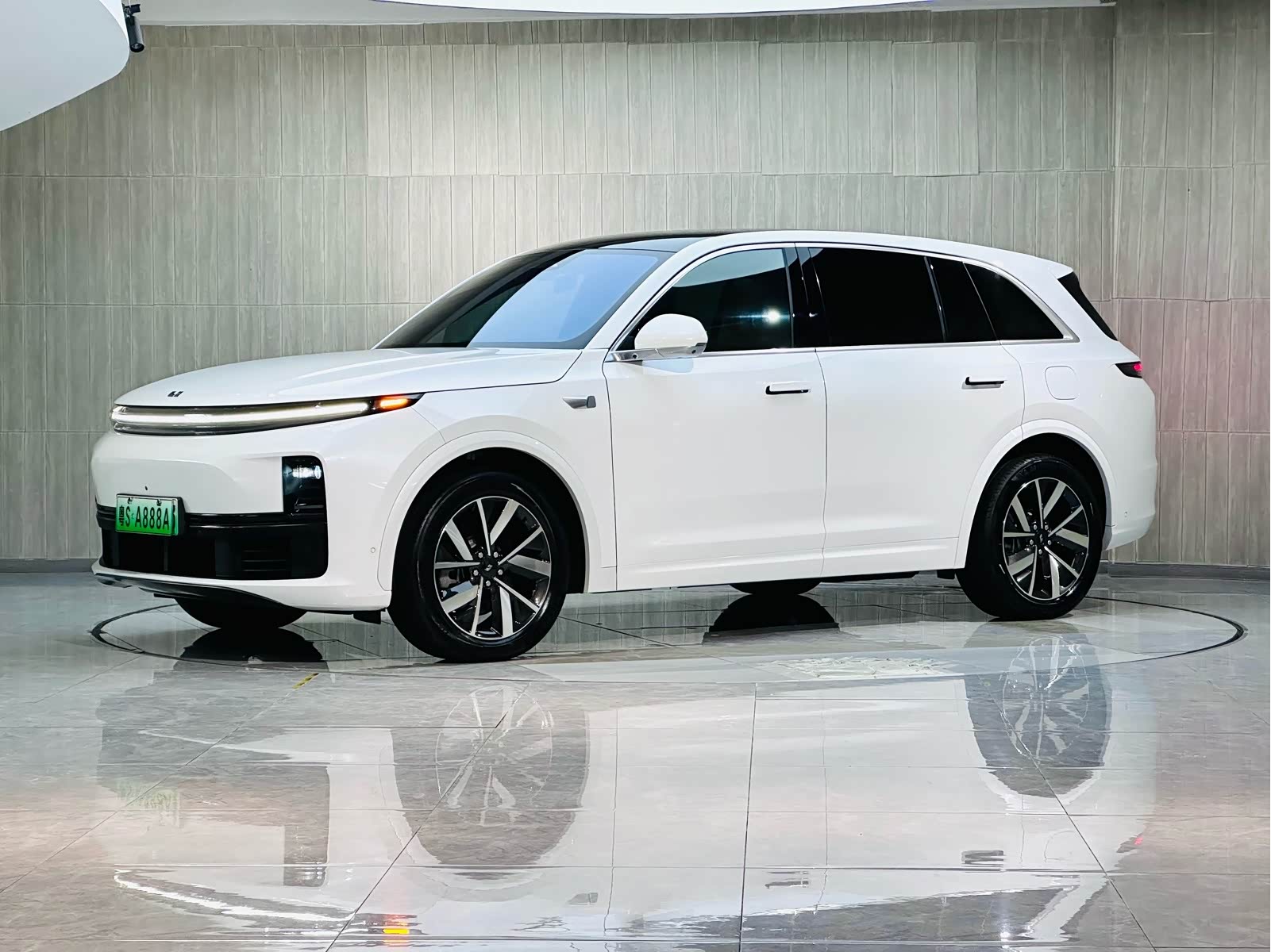 LiXiang L7