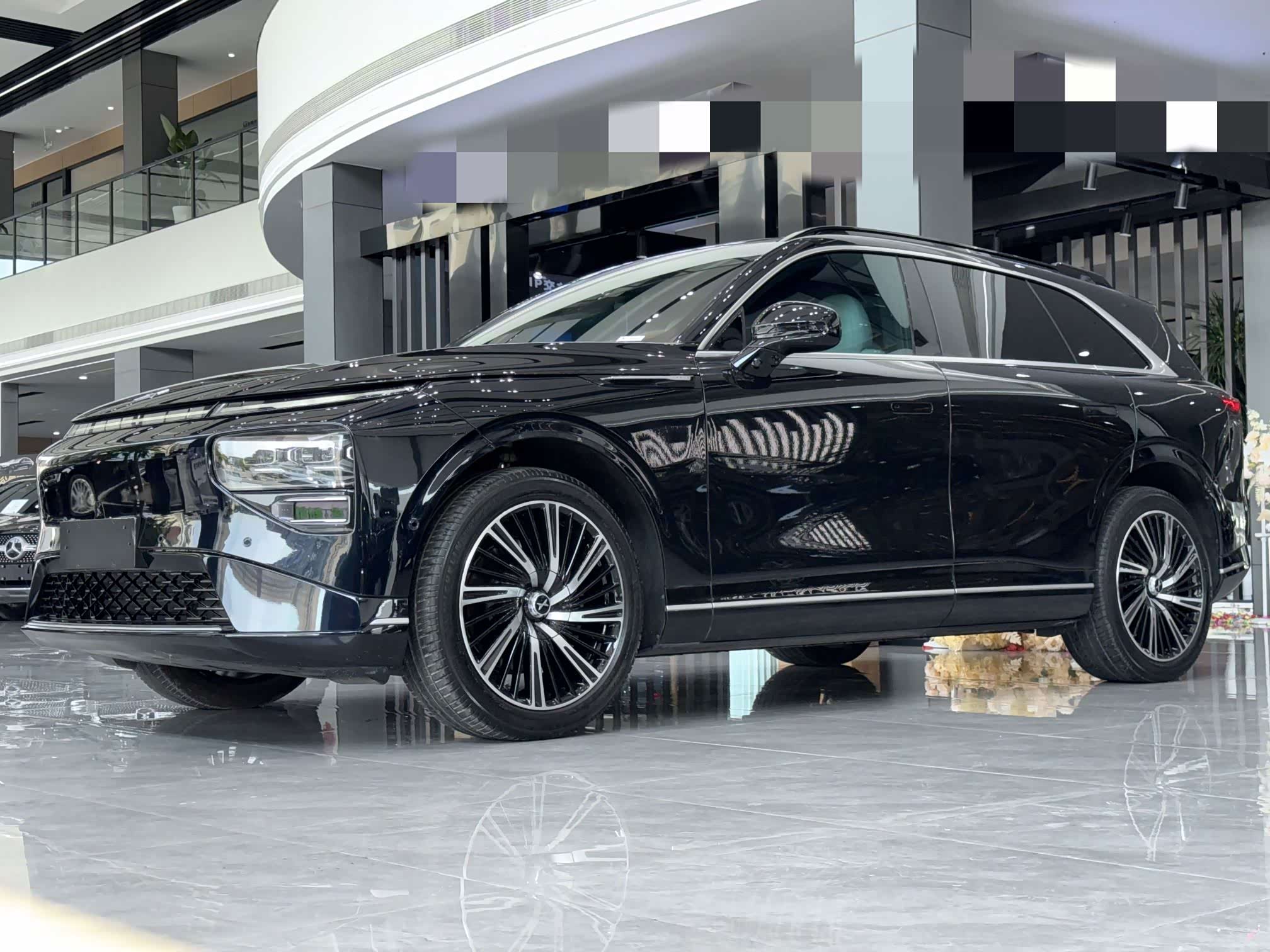 Xpeng G9
