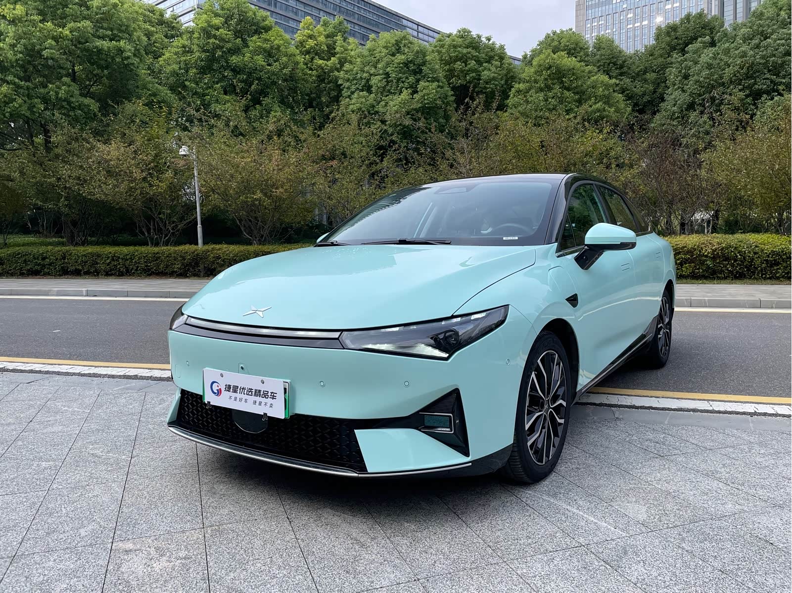 Xpeng P5