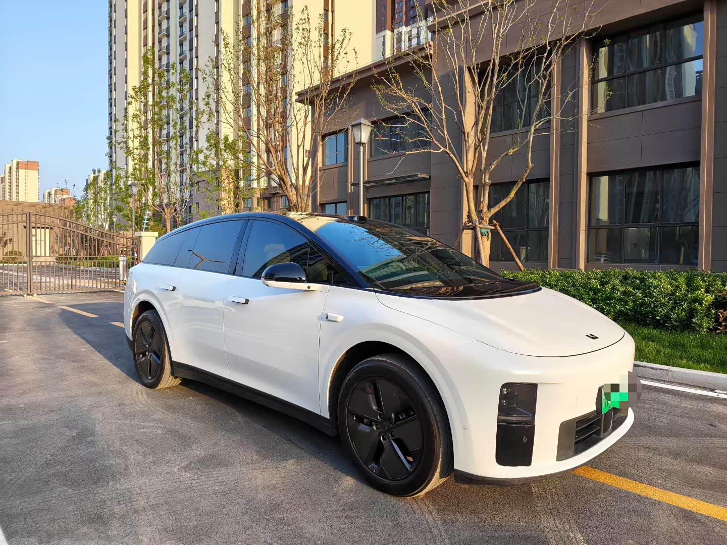 LiXiang i6