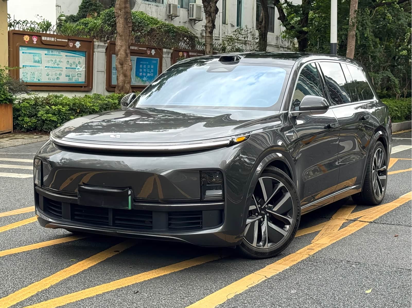 LiXiang L9