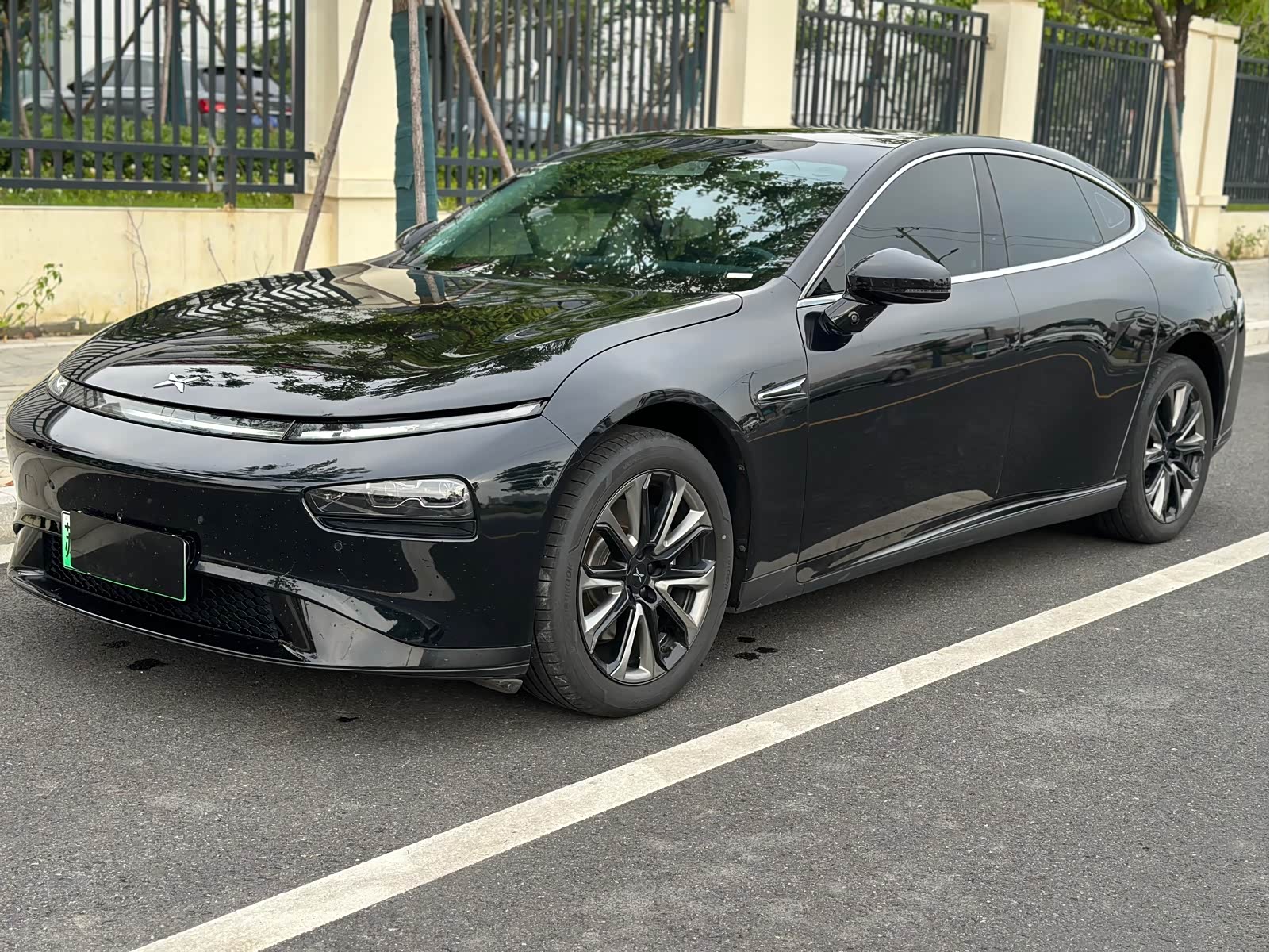 Xpeng P7