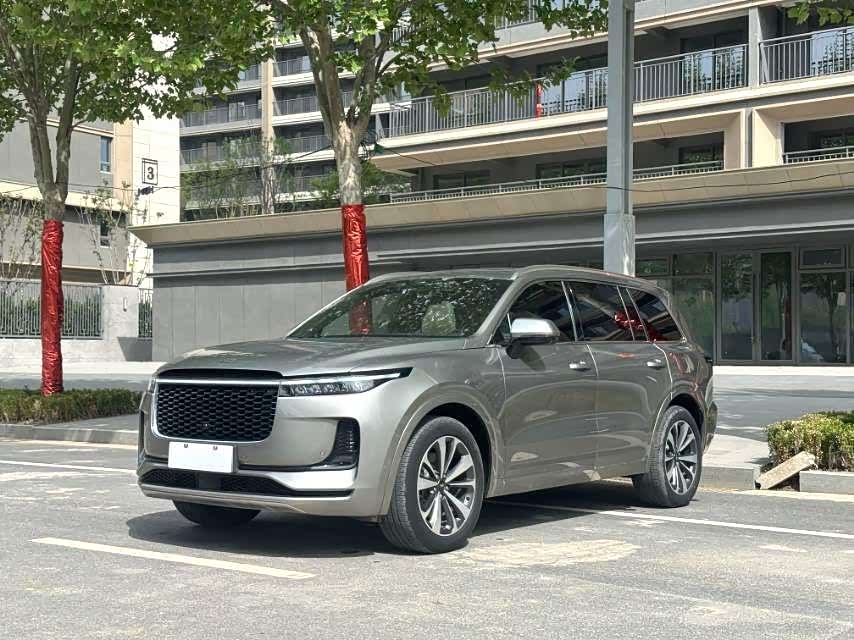LiXiang ONE