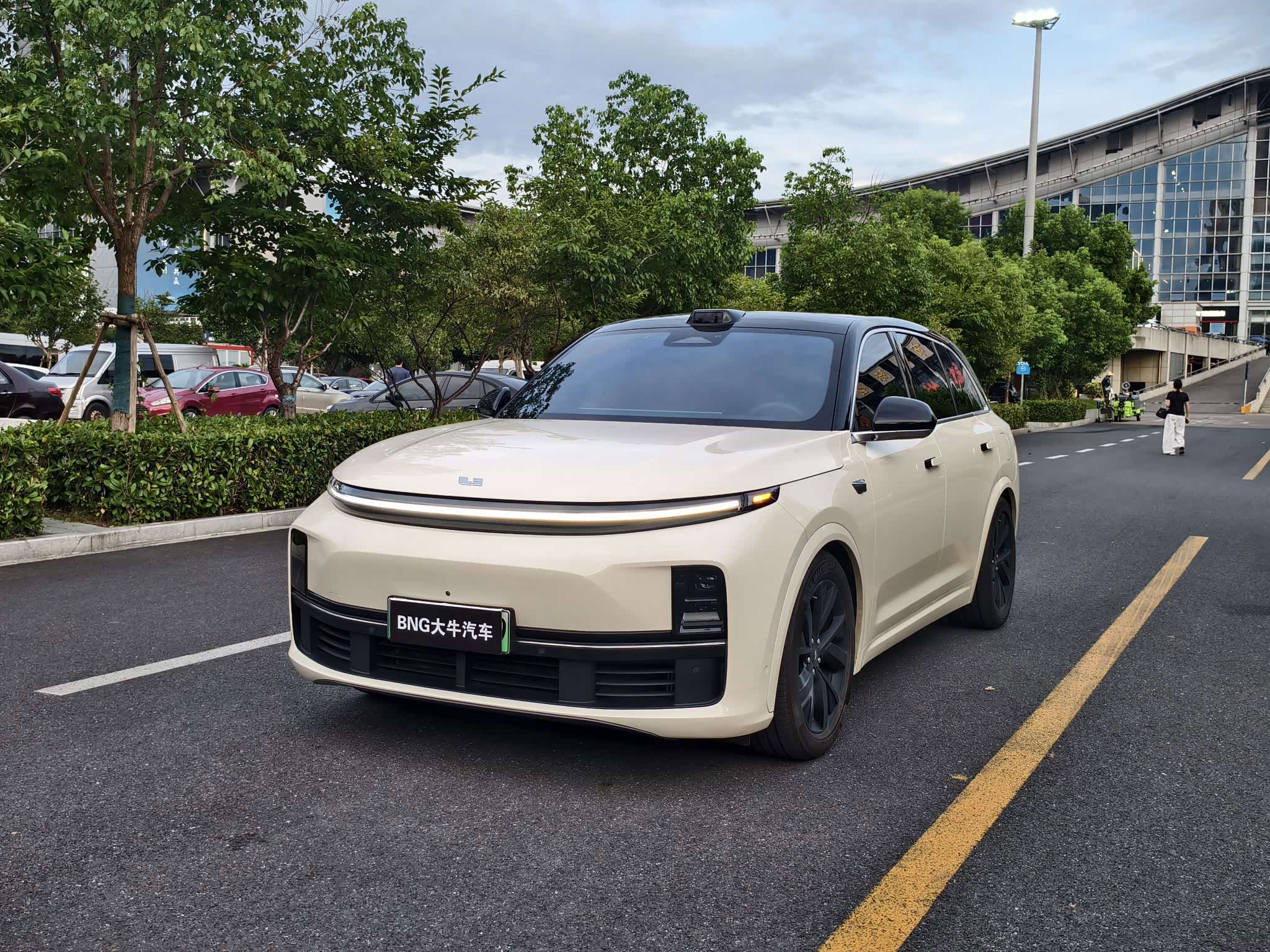 LiXiang L7