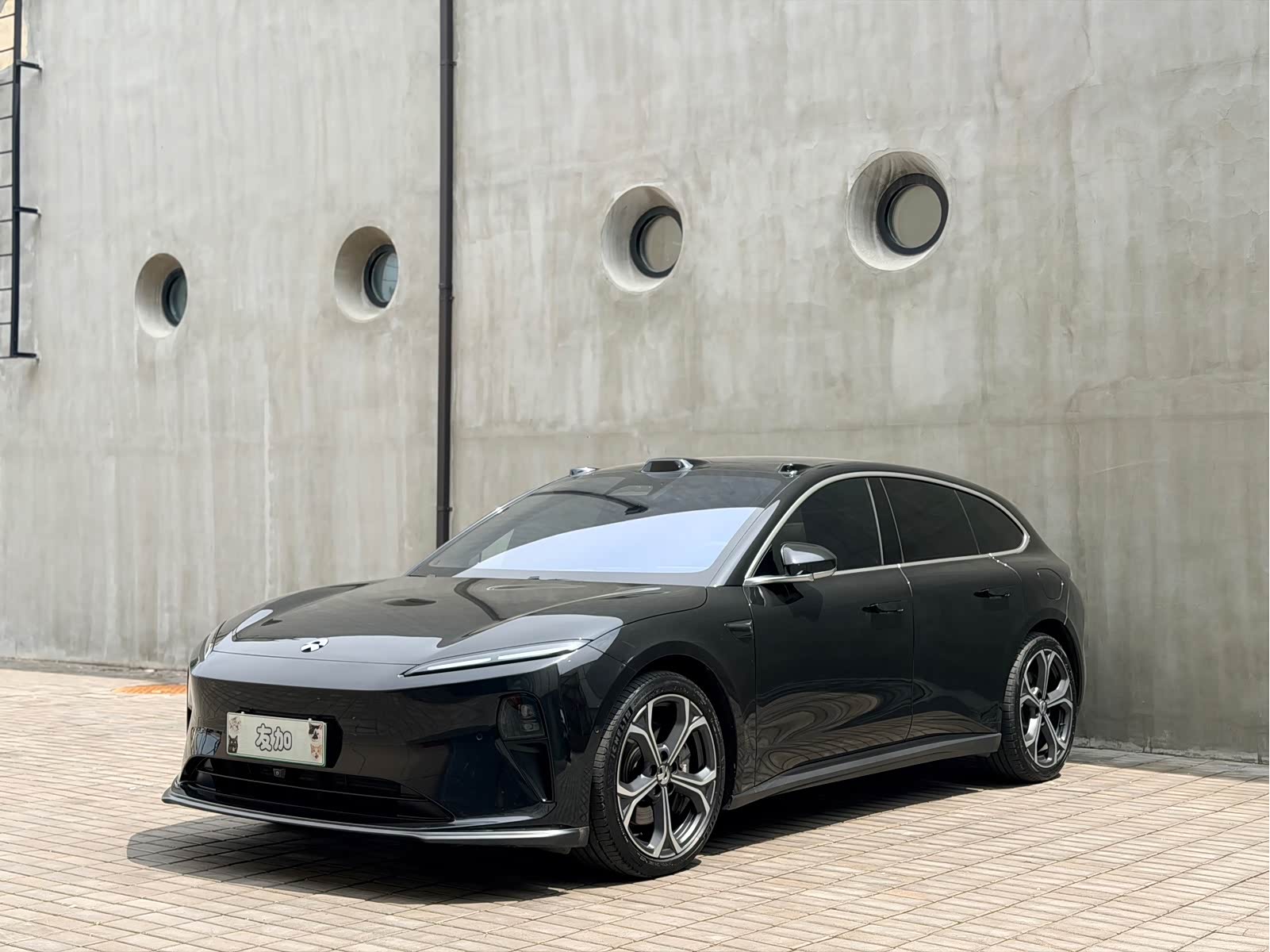 NIO ET5T