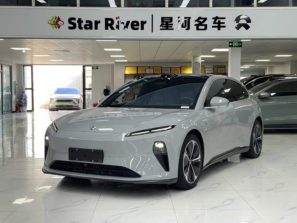 NIO ET5T