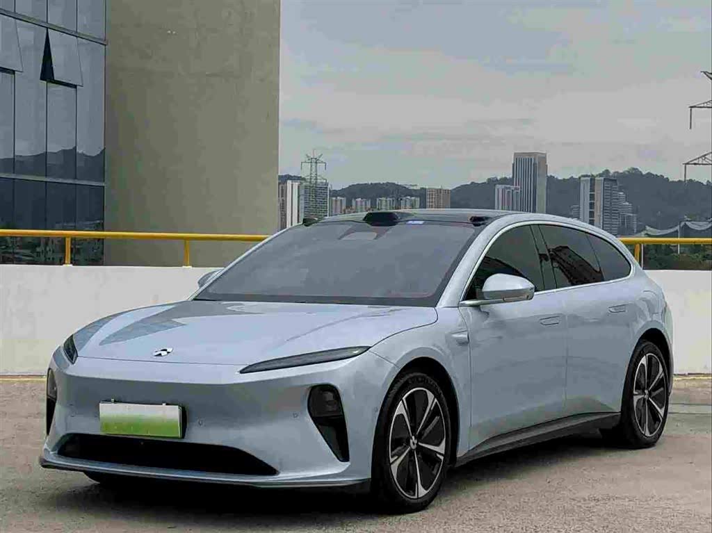NIO ET5T