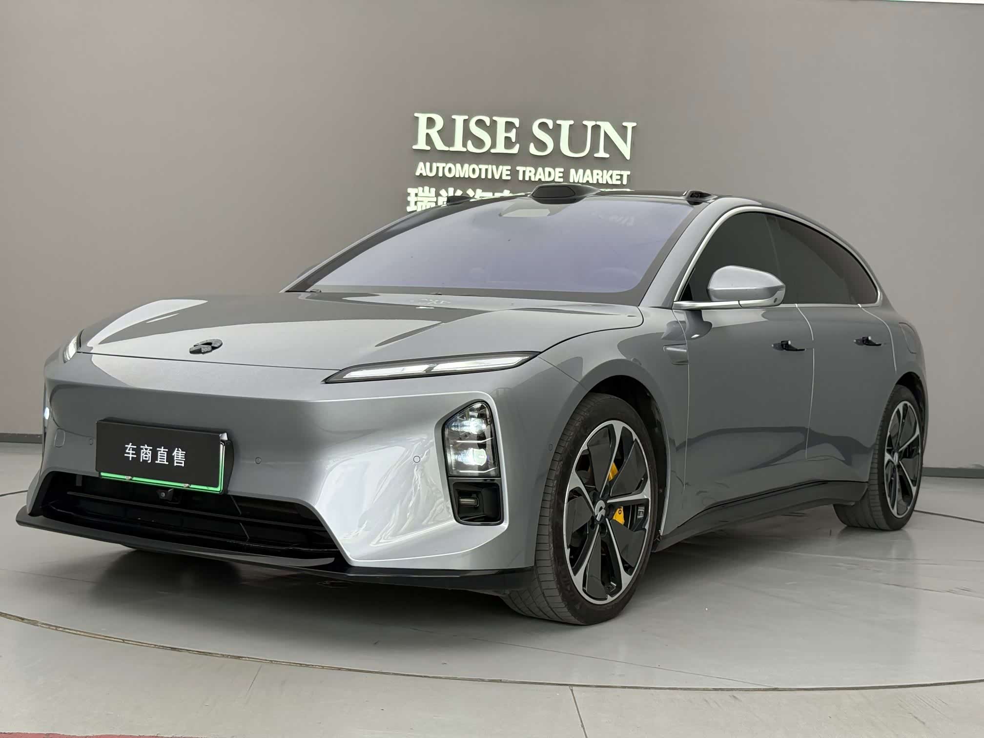 NIO ET5T