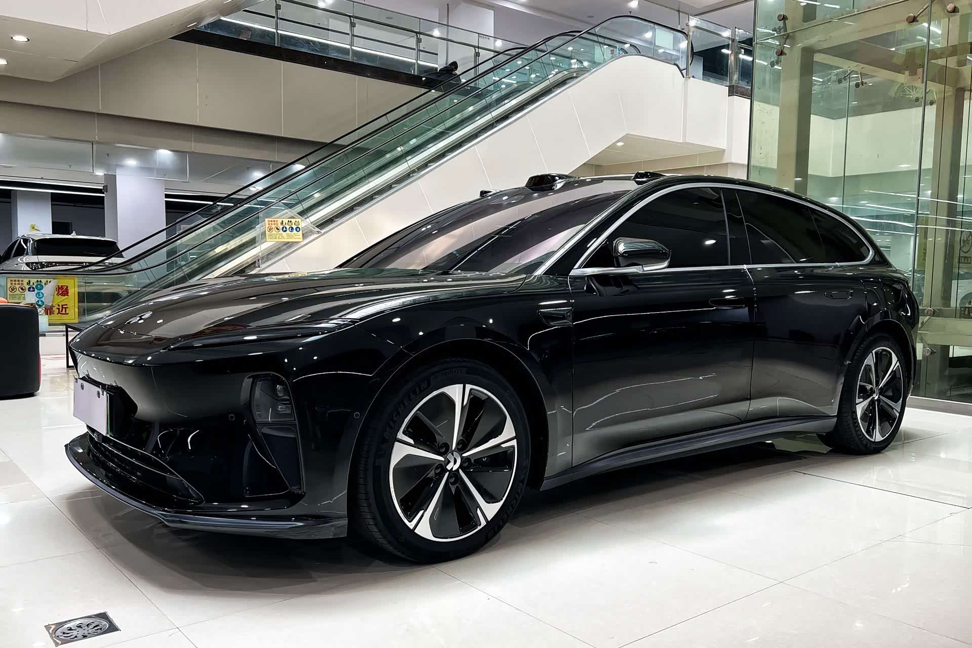 NIO ET5T