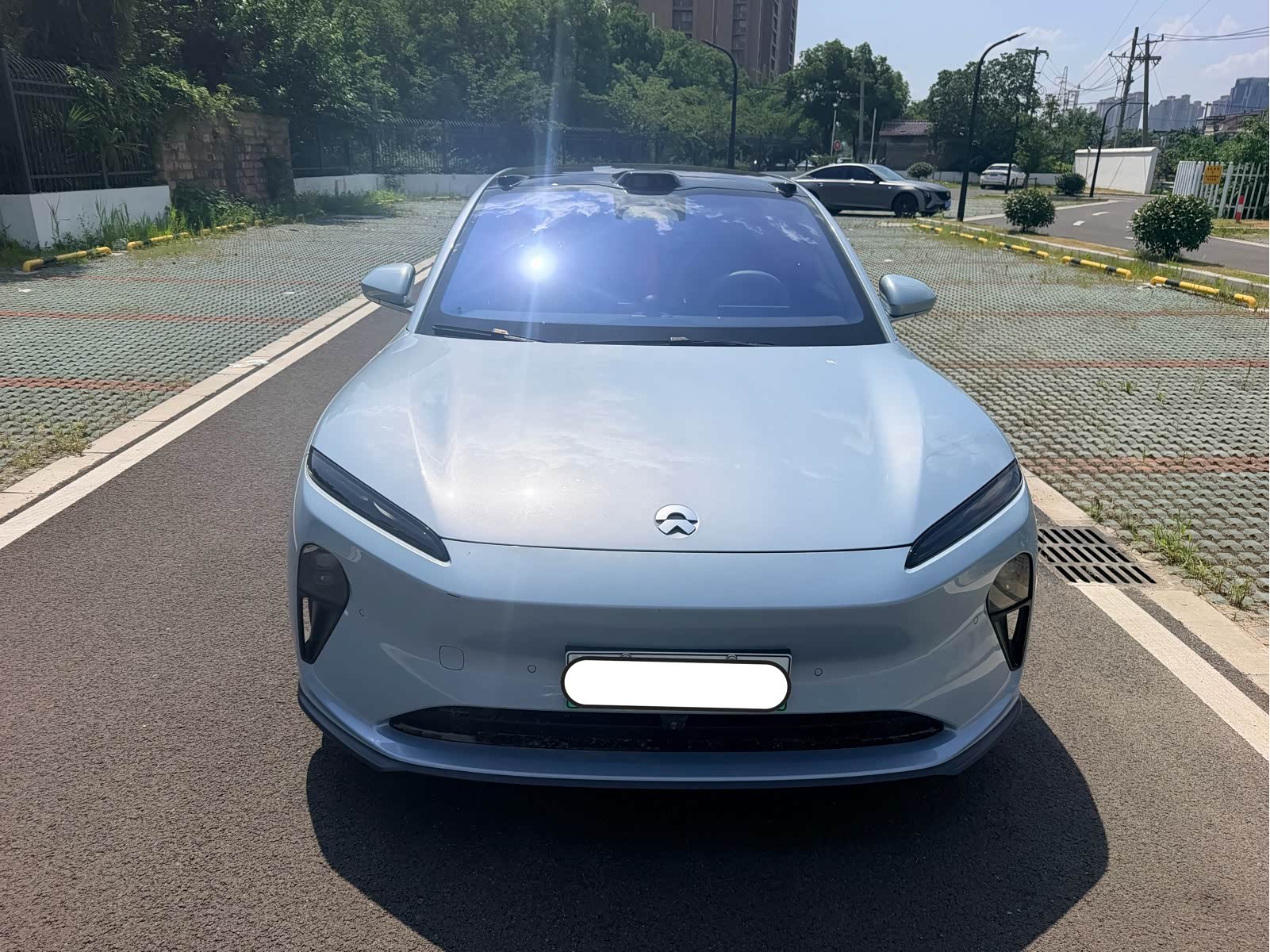 NIO ET5