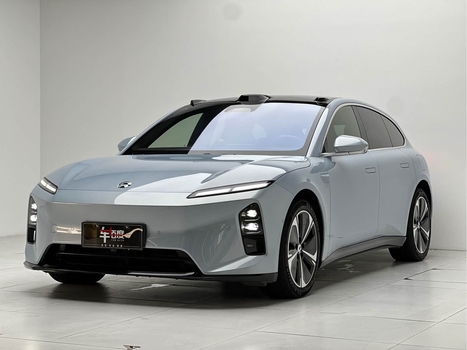 NIO ET5T