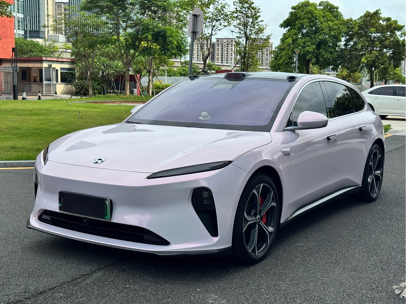 NIO ET5T