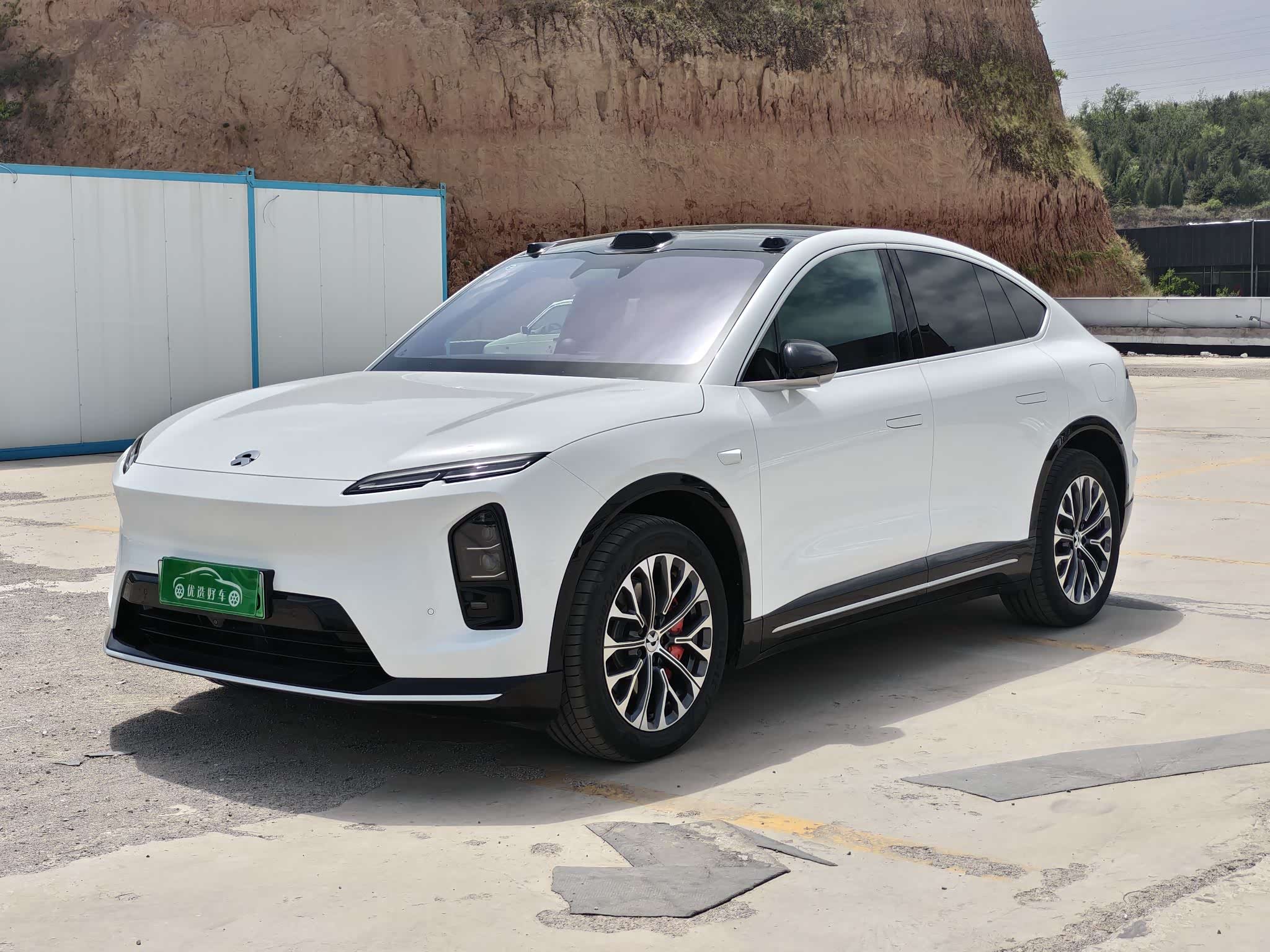 NIO EC6