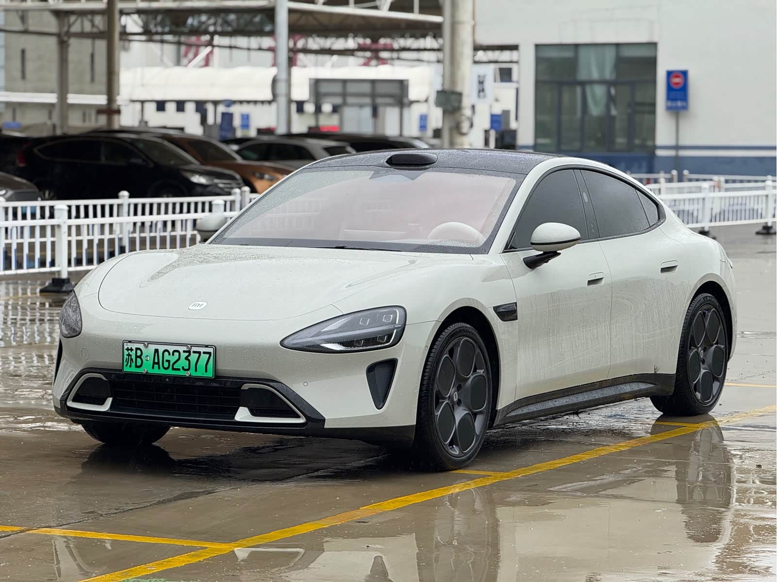 Xiaomi SU7