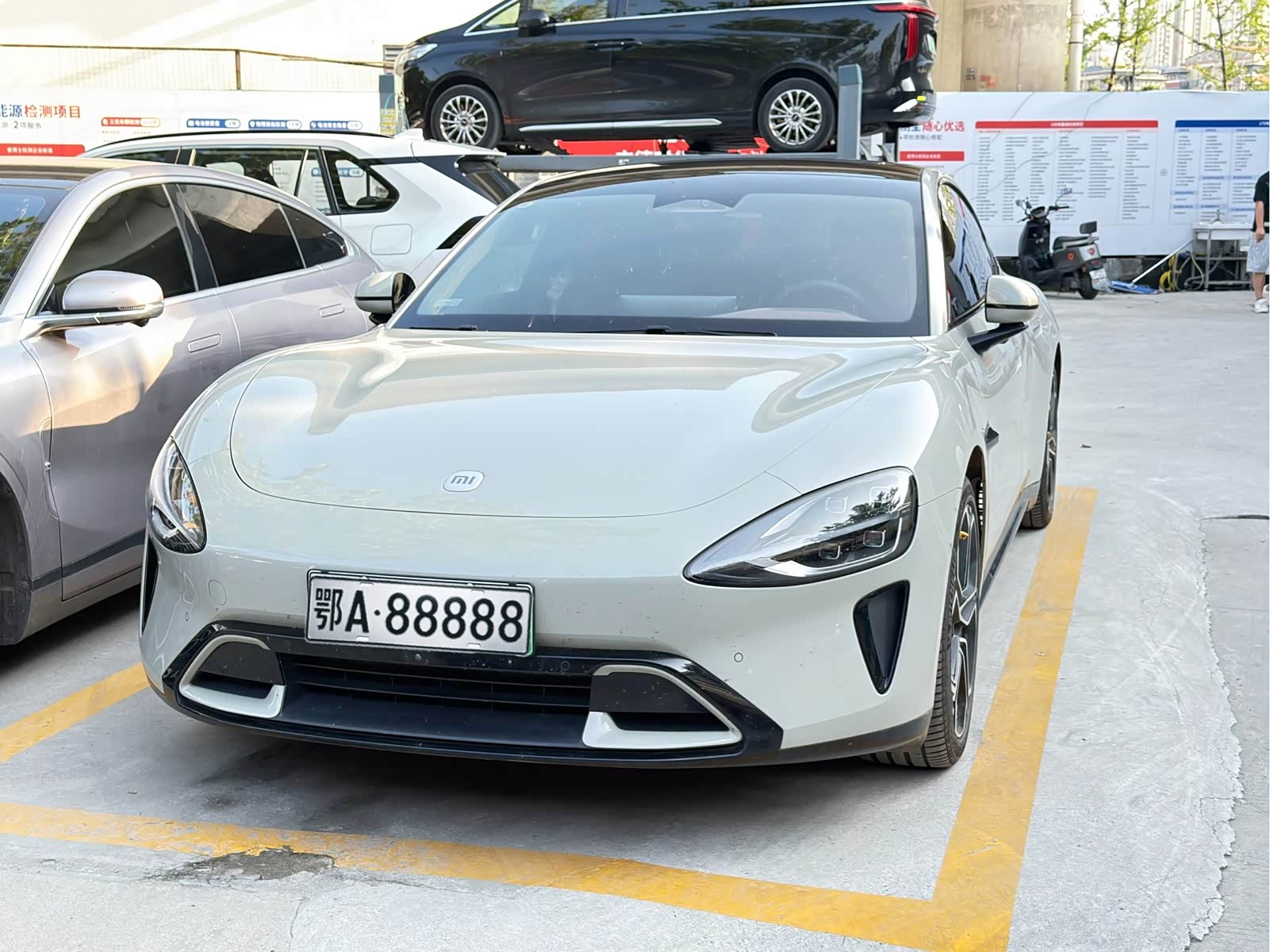 Xiaomi SU7
