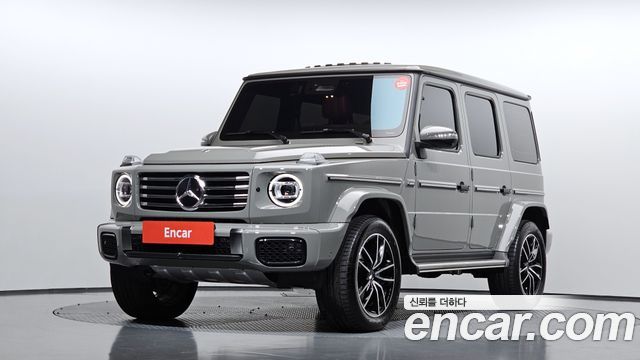 Mercedes-Benz G-Class, 은회색