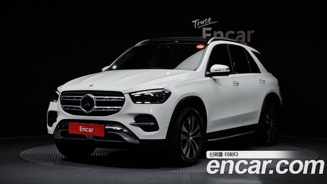 Mercedes-Benz GLE-Class, Белый