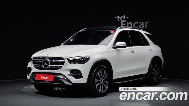 Mercedes-Benz GLE-Class, Белый