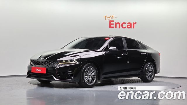 Kia K5, Чёрный