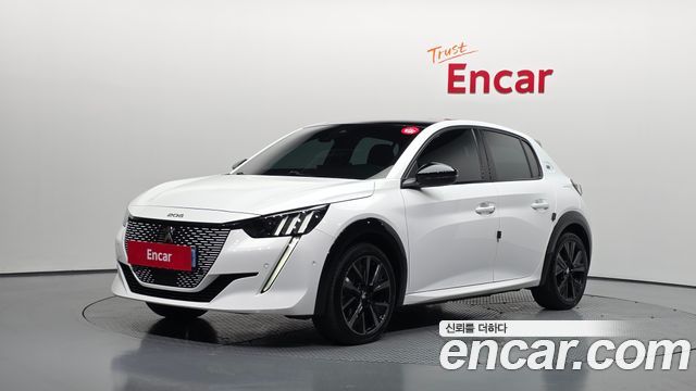 Peugeot 208, Белый